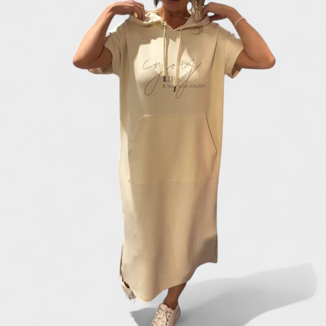 Petra - Vestido com Capuz