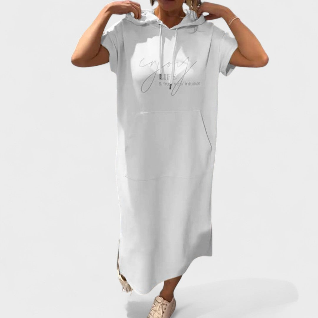 Petra - Vestido com Capuz