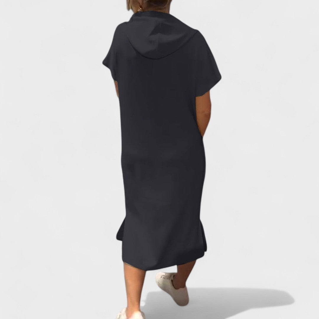 Petra - Vestido com Capuz