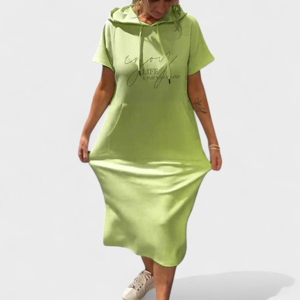 Petra - Vestido com Capuz